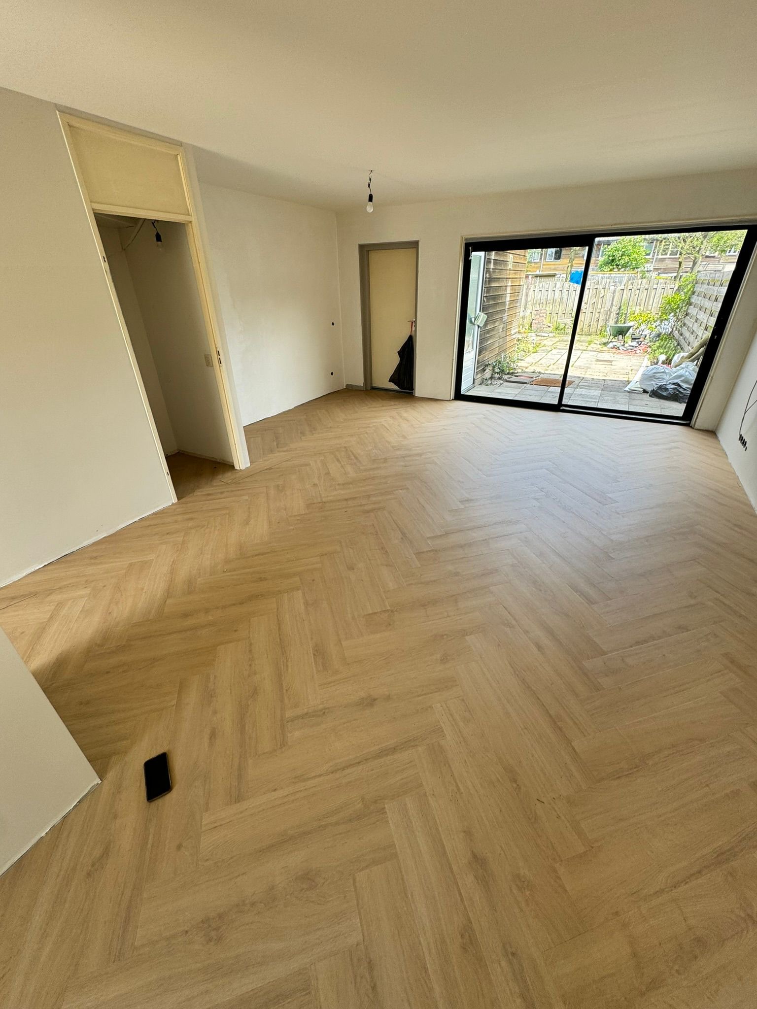 Visgraat Parket met Tuinzicht